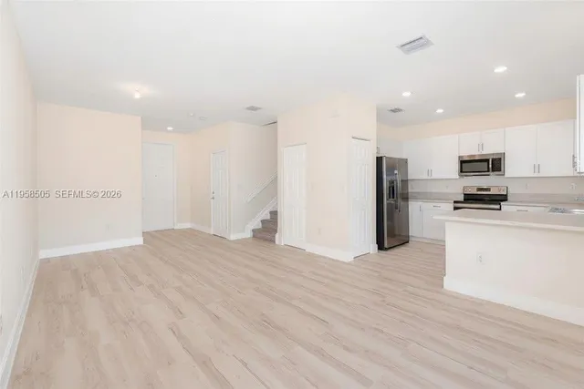 $3,450 | 3326 Northwest 112th Street, Unit 3326, Hialeah, FL 33018