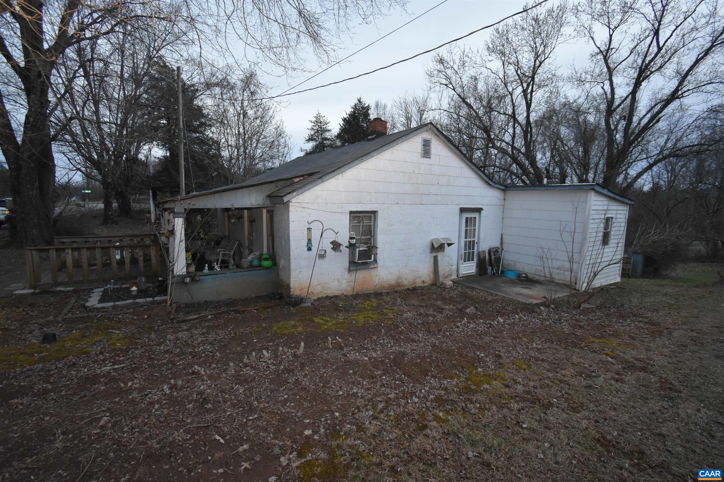662 Celt Road Stanardsville, VA 22973 - Photo 3 of 8 Gallery Image 3