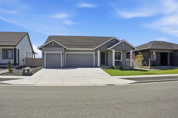 $430,000 | 5949 South Sherri Lee Road, Spokane, WA 99224