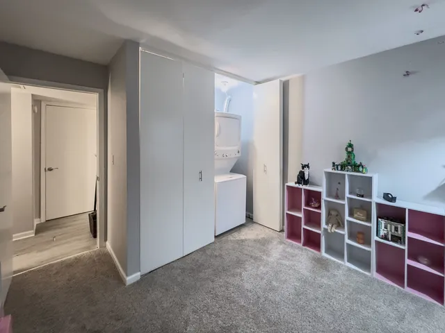 $227,000 | 5511 East Lake Drive, Unit 97B, Lisle, IL 60532