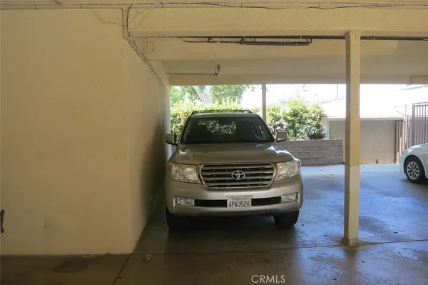 $1,950 | 631 East San Jose Avenue, Unit F, Burbank, CA 91501