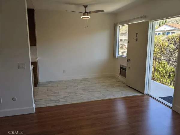 $1,950 | 631 East San Jose Avenue, Unit F, Burbank, CA 91501