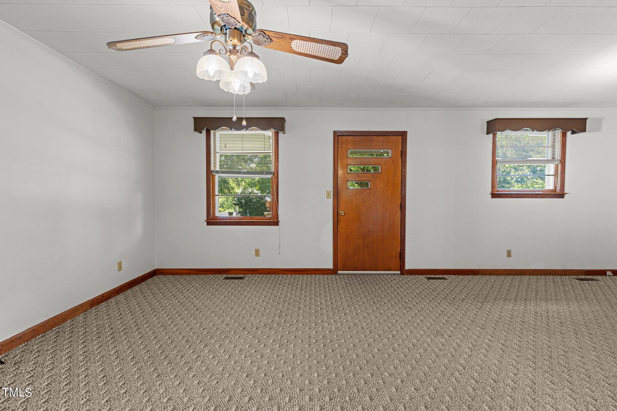 727 Doug Street Roxboro, NC 27573 - Photo 7 of 22 9-web-or-mls-8Y3A0162
