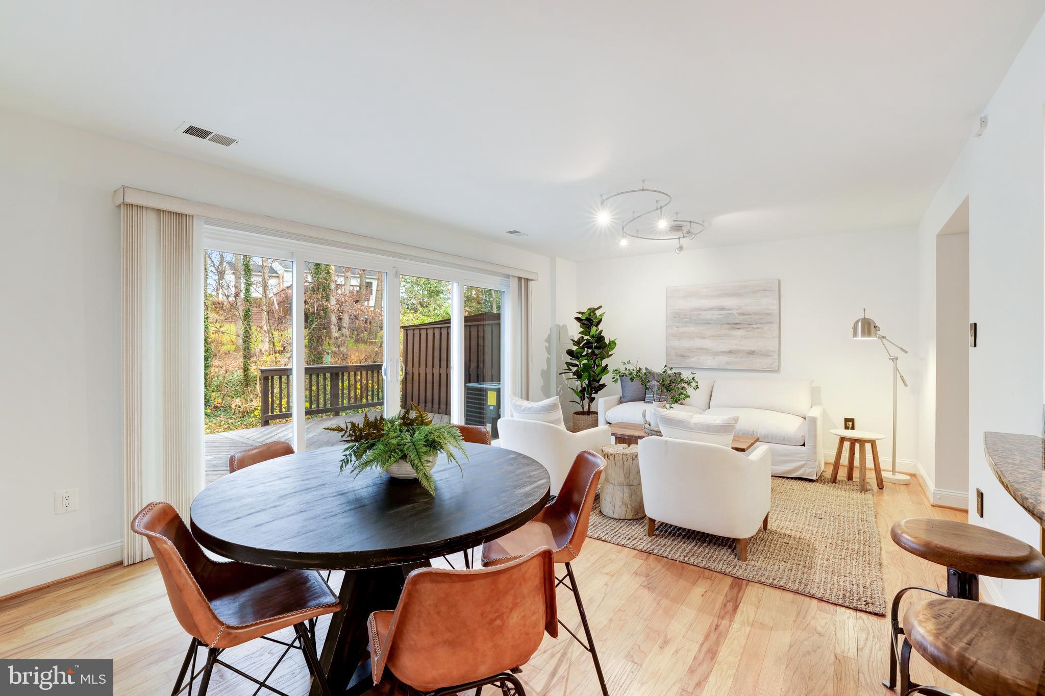 11016 Saffold Way Reston, VA 20190 - Photo 13 of 39