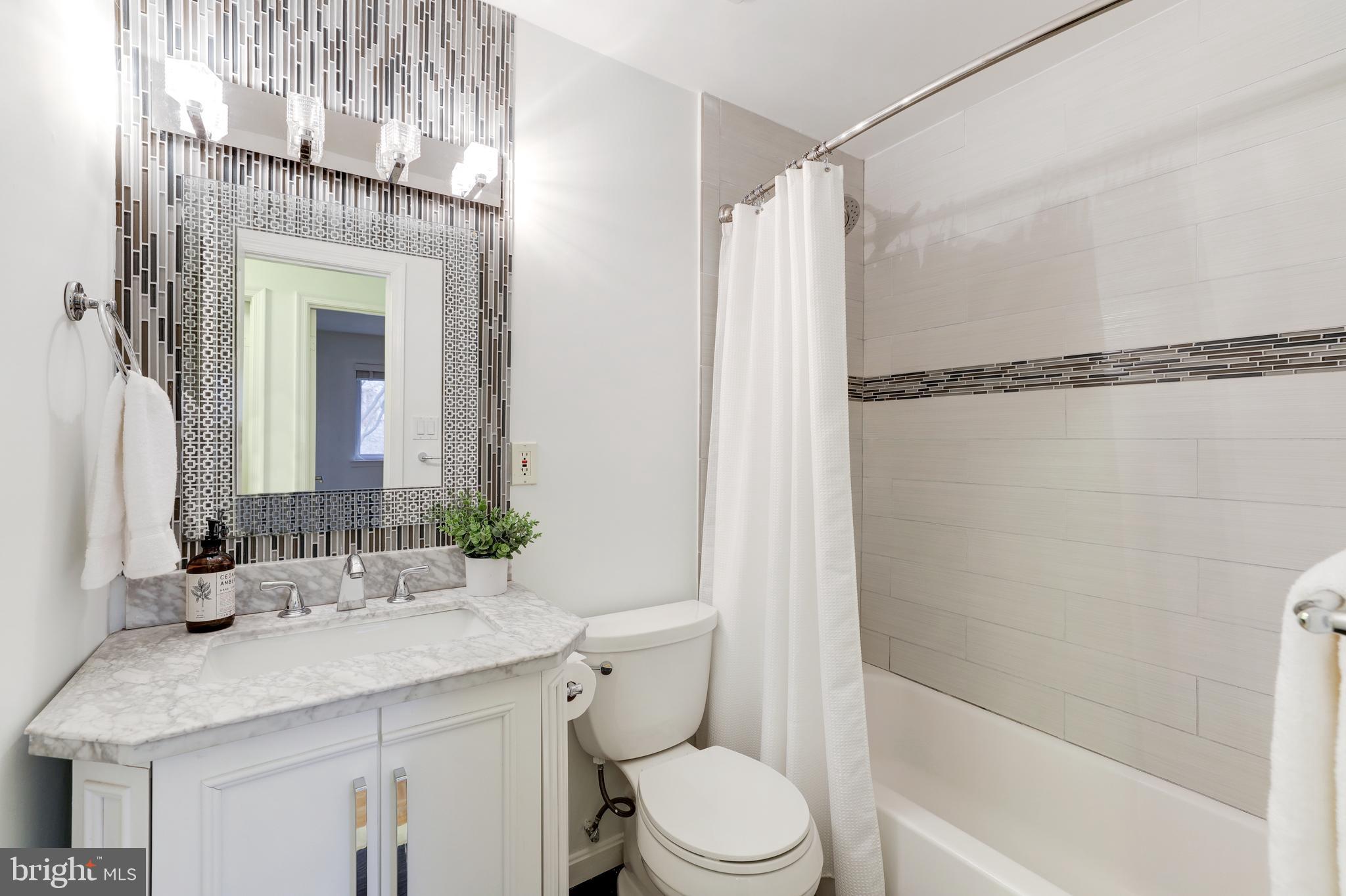 11016 Saffold Way Reston, VA 20190 - Photo 26 of 39