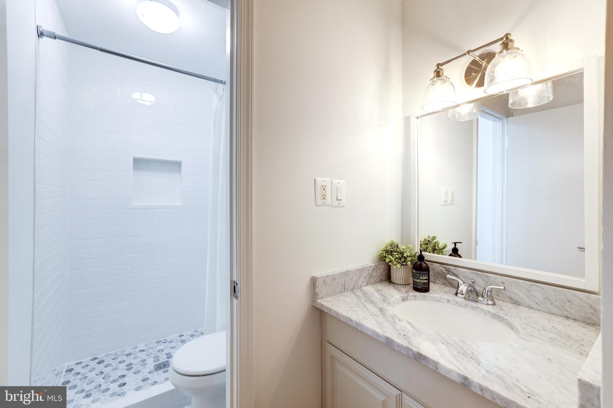 11016 Saffold Way Reston, VA 20190 - Photo 31 of 39