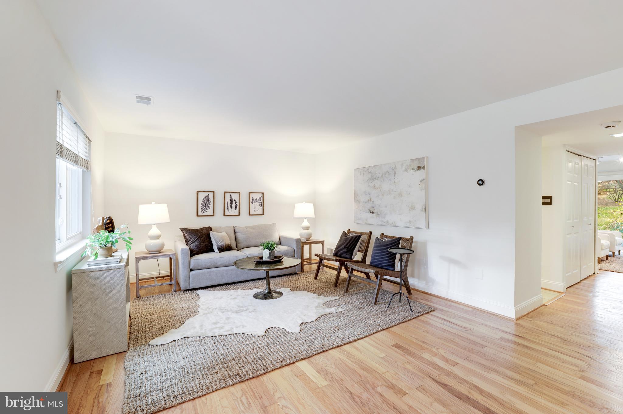 11016 Saffold Way Reston, VA 20190 - Photo 6 of 39