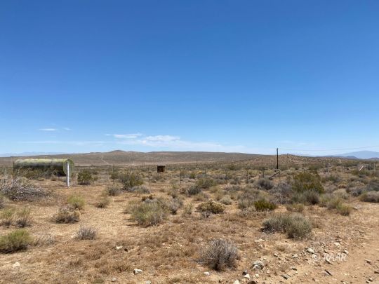 201 Weekly Avenue Ridgecrest, CA 93555 - Photo 14 of 18