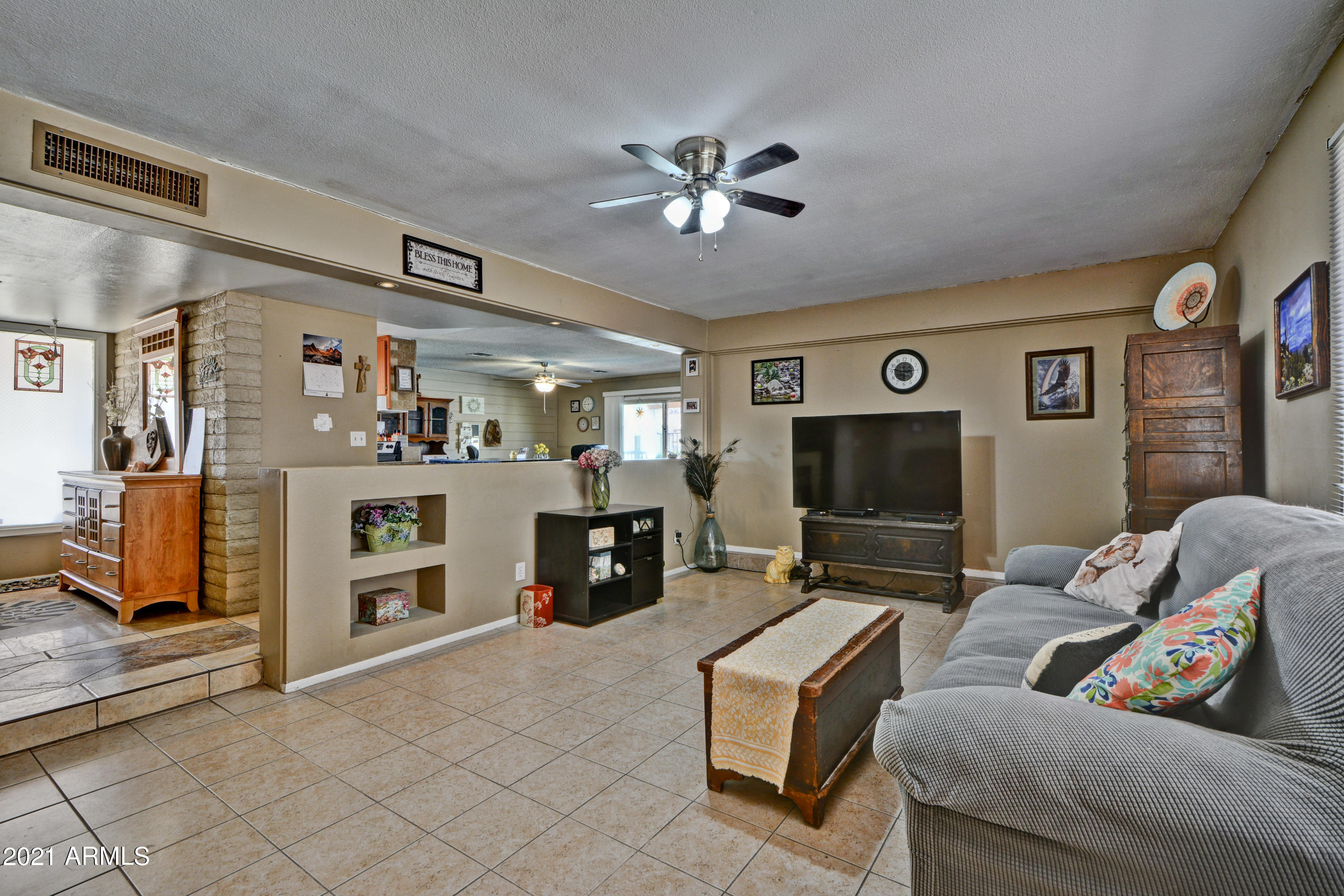 3042 West Hearn Road Phoenix, AZ 85053 - Photo 10 of 24 Hearn (14)