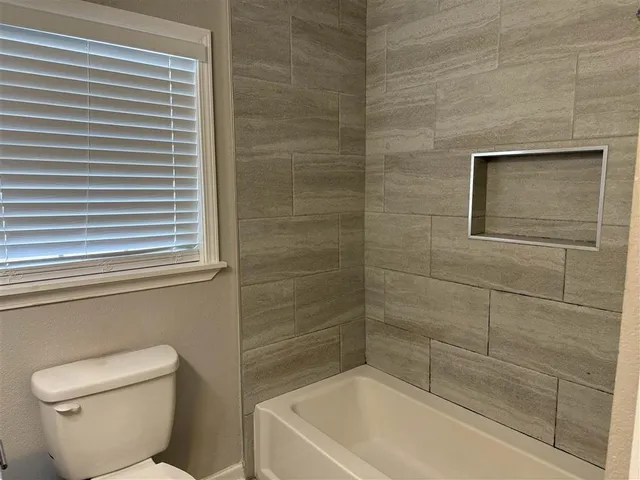 $1,000 | 2728 12th Street, Lake Charles, LA 70615