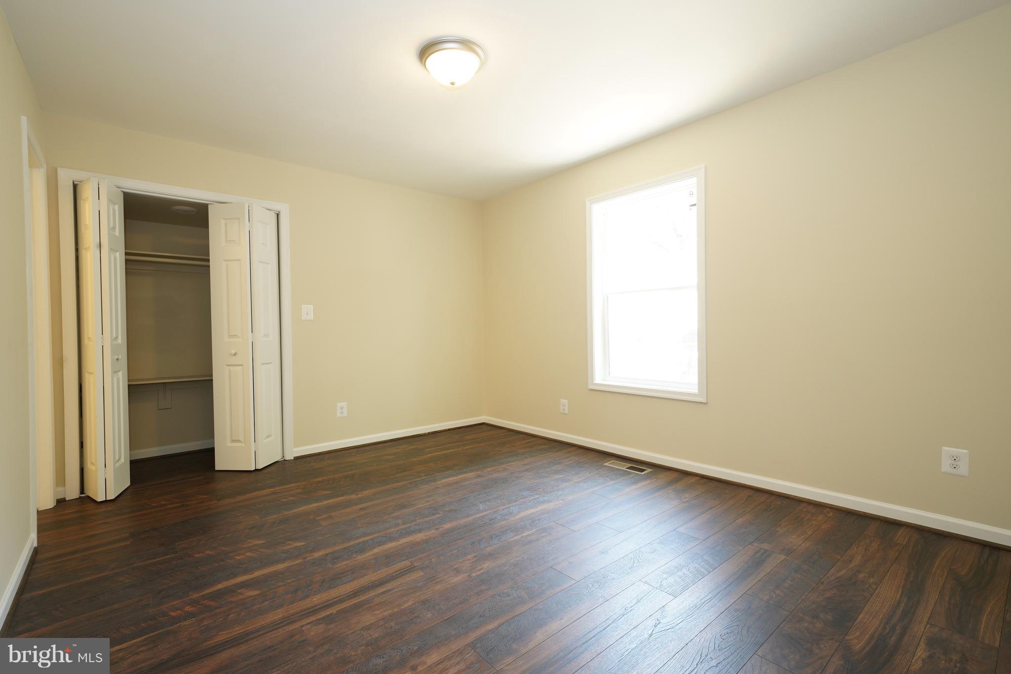 7708 Emerson Road Hyattsville, MD 20784 - Photo 11 of 29 Bath (Master)