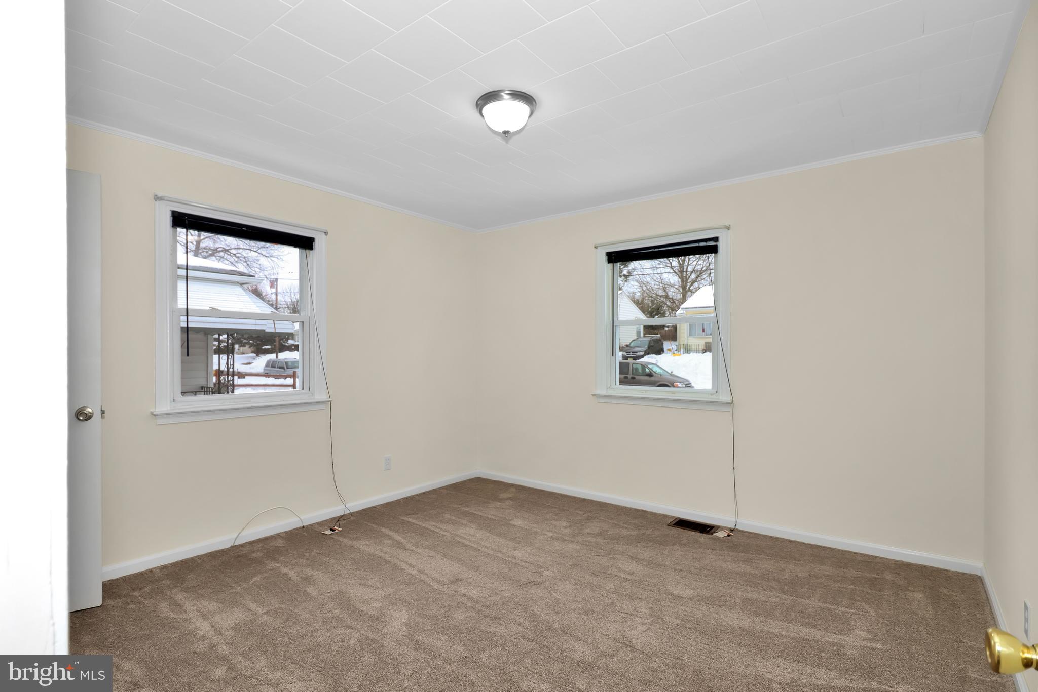 15 Downing Road Trenton, NJ 08628 - Photo 16 of 23