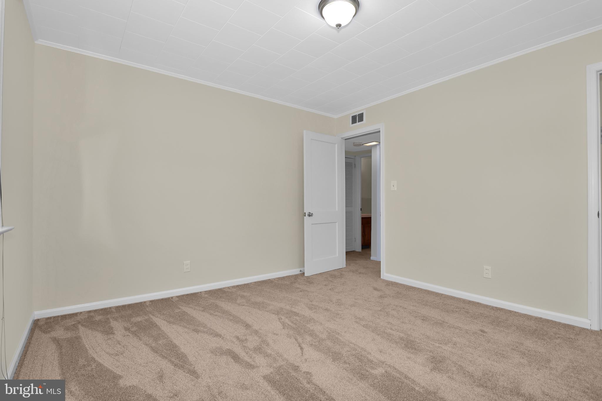 15 Downing Road Trenton, NJ 08628 - Photo 18 of 23
