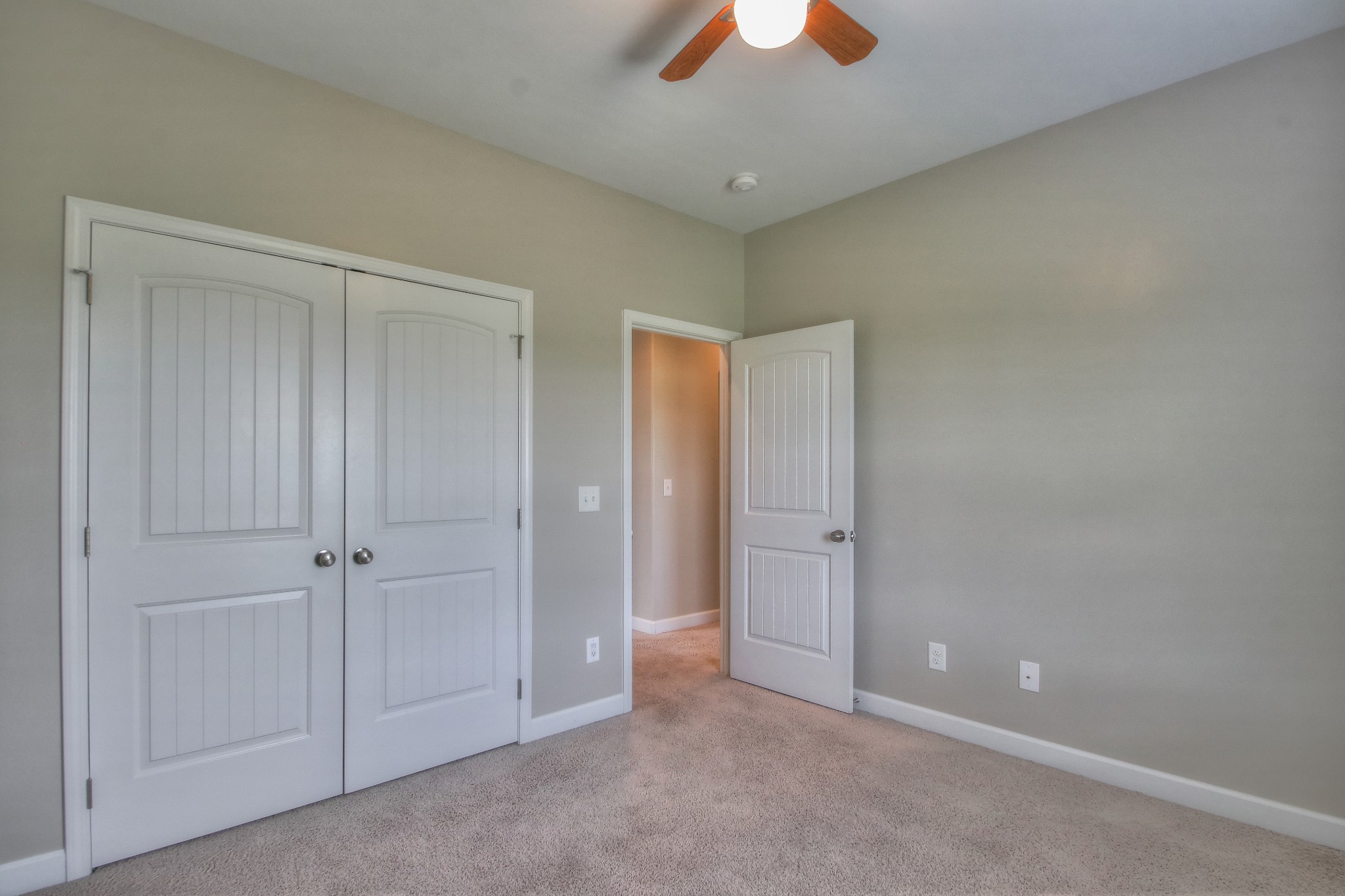 2025 Lincoln Road Spring Hill, TN 37174 - Photo 19 of 37 an empty room with closet area