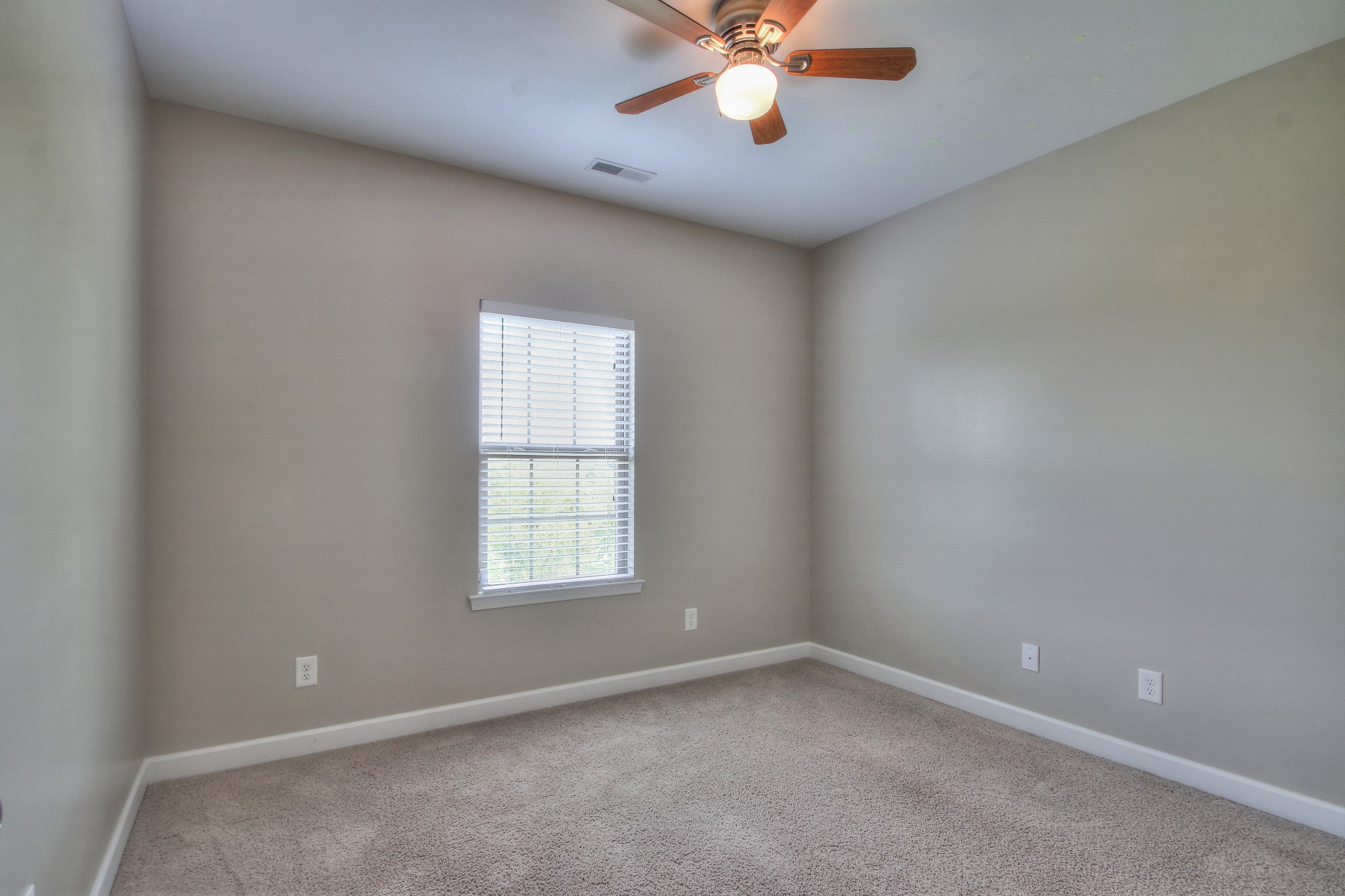 2025 Lincoln Road Spring Hill, TN 37174 - Photo 20 of 37 an empty room with a window