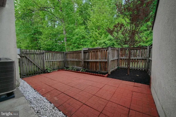 $1,900 | 10106 Campus Way South, Unit 1023B, Upper Marlboro, MD 20774