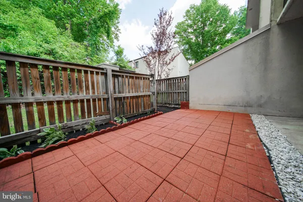 $1,900 | 10106 Campus Way South, Unit 1023B, Upper Marlboro, MD 20774