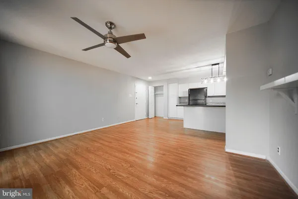 $1,900 | 10106 Campus Way South, Unit 1023B, Upper Marlboro, MD 20774