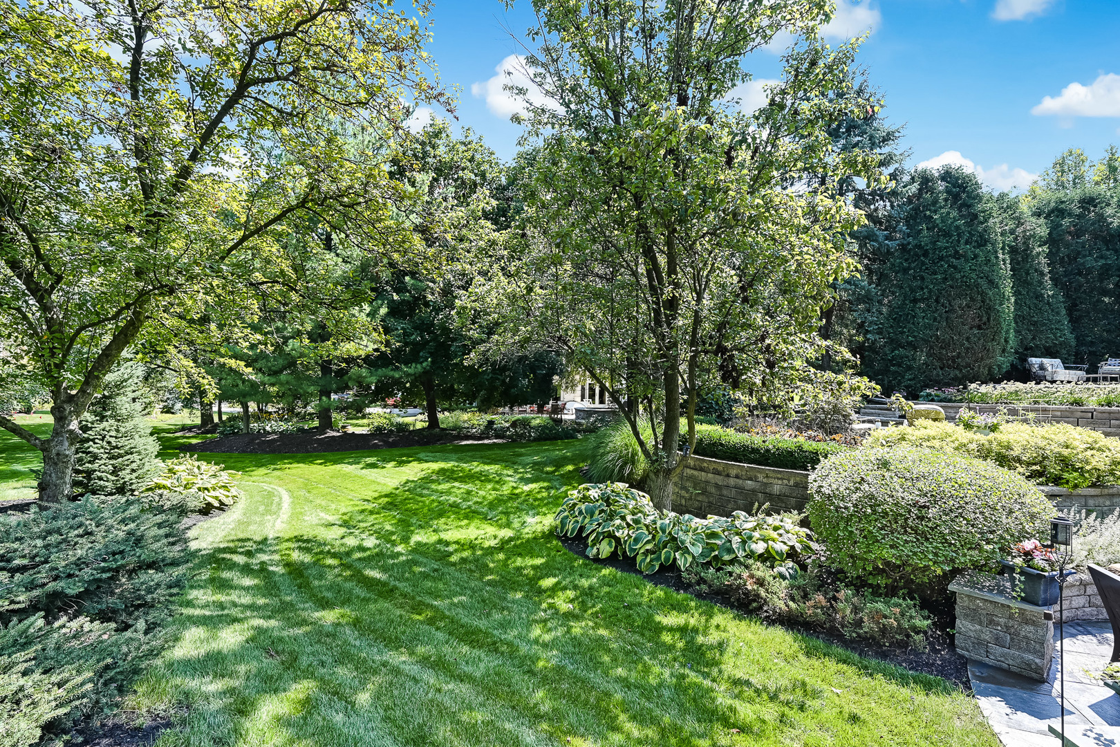 125 Circle Ridge Drive Burr Ridge, IL 60527 - Photo 17 of 56