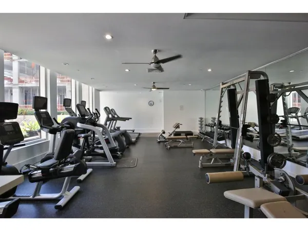 $3,500 | 1350 Main Street, Unit 204, Sarasota, FL 34236