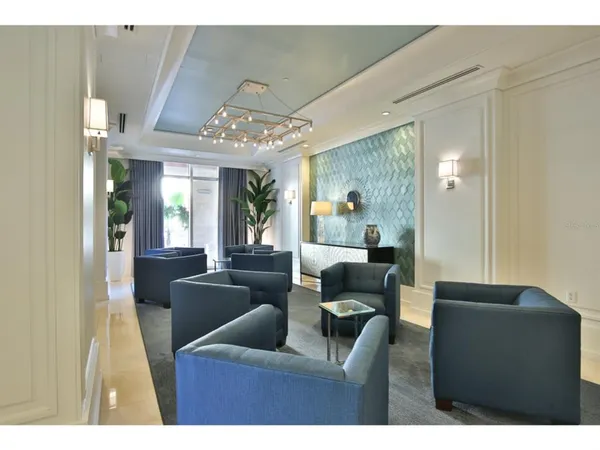 $3,500 | 1350 Main Street, Unit 204, Sarasota, FL 34236