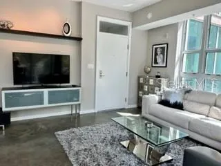 $3,500 | 1350 Main Street, Unit 204, Sarasota, FL 34236