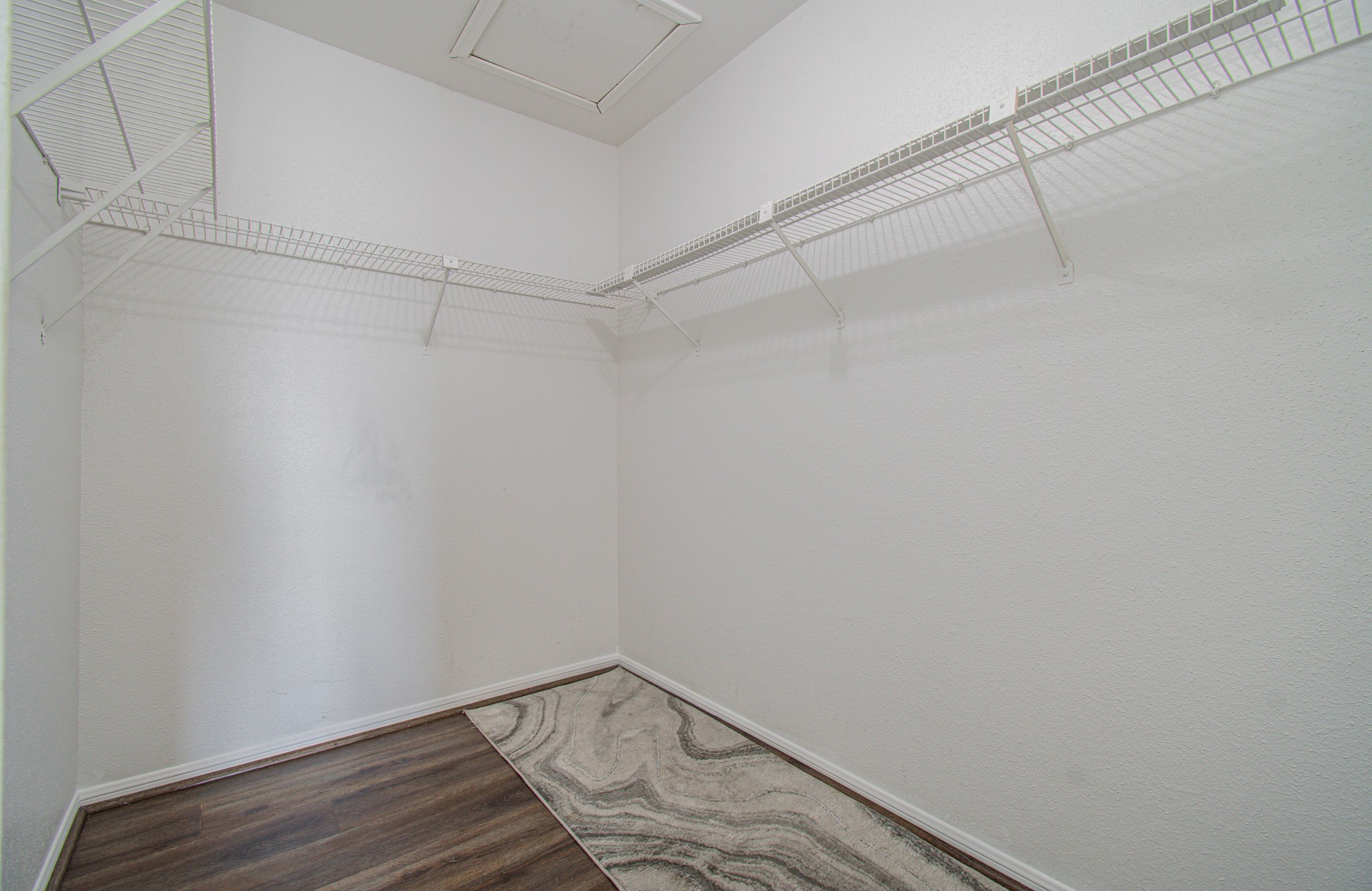 10101 South Gessner Road, Unit 405 Houston, TX 77071 - Photo 20 of 27 a view of a small space
