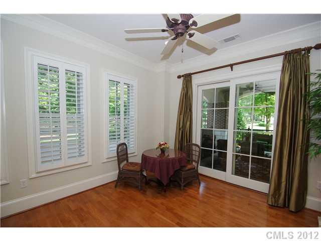 2223 Croydon Road, Unit 101 Charlotte, NC 28207 - Photo 9 of 16 Gallery Image 9