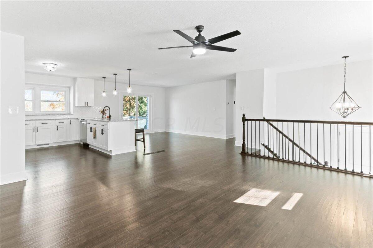 7510 Wells Road Plain City, OH 43064 - Photo 6 of 37 05-Living Room to Kitchen