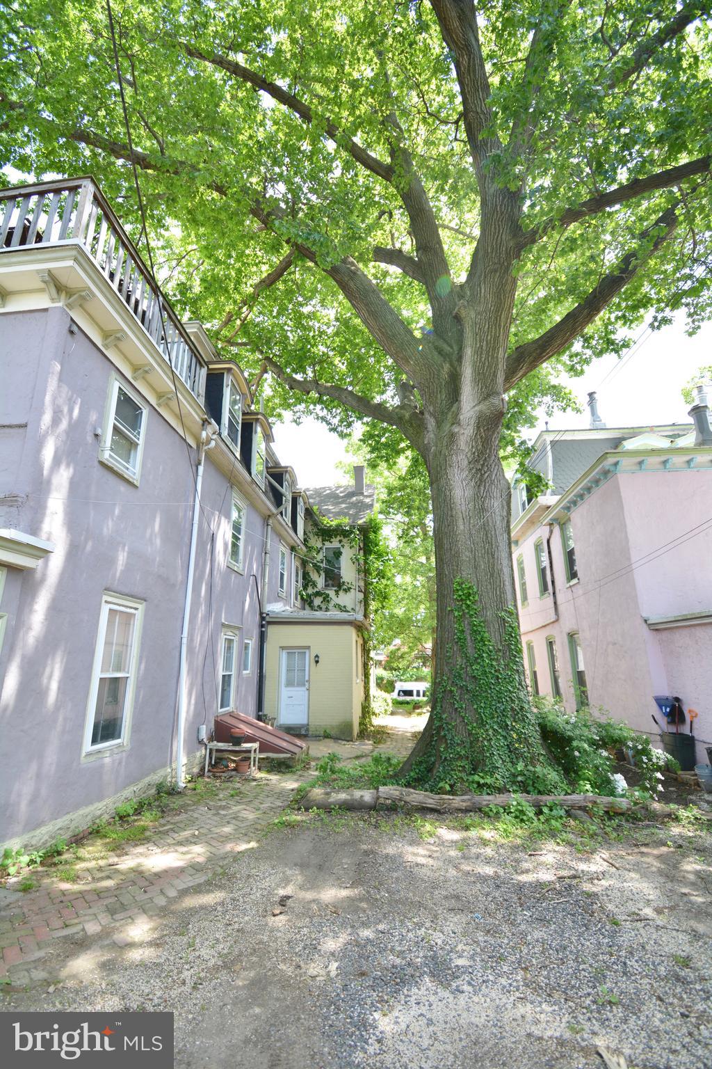 235 West Rittenhouse Street, Unit 1B Philadelphia, PA 19144 - Photo 8 of 9 a view of a outdoor space