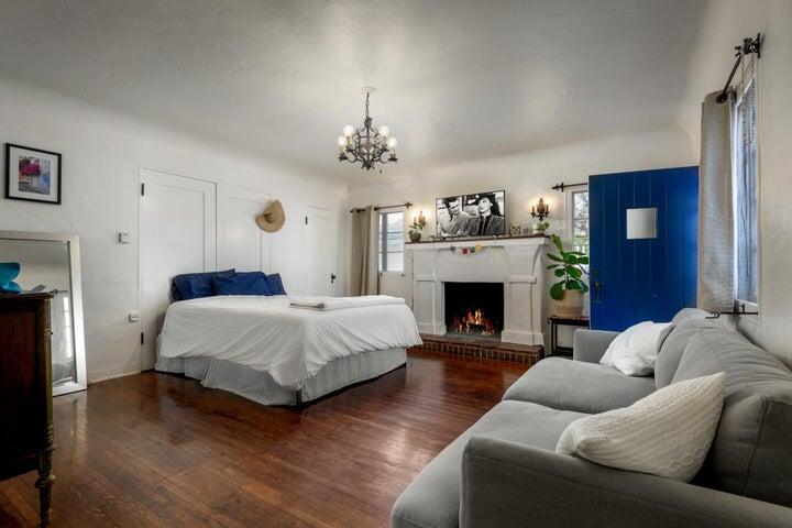 1917 Bath Street Santa Barbara, CA 93101 - Photo 23 of 24 Studio