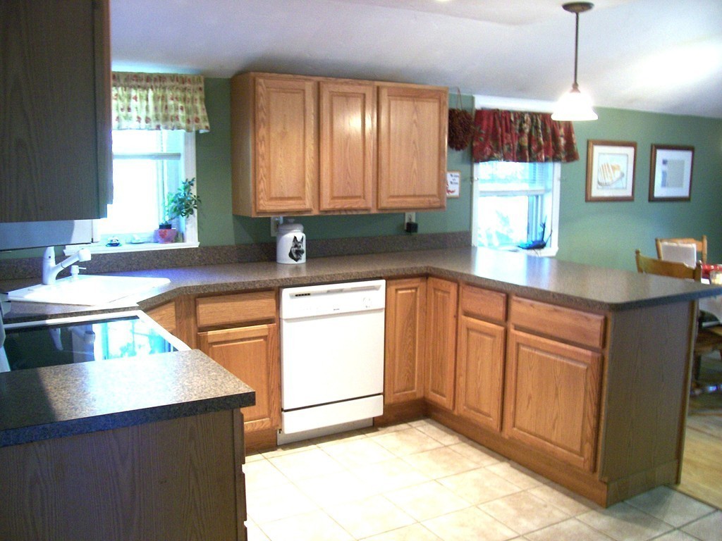 4 Parker Road Pembroke, MA 02359 - Photo 13 of 28 Gallery Image 13