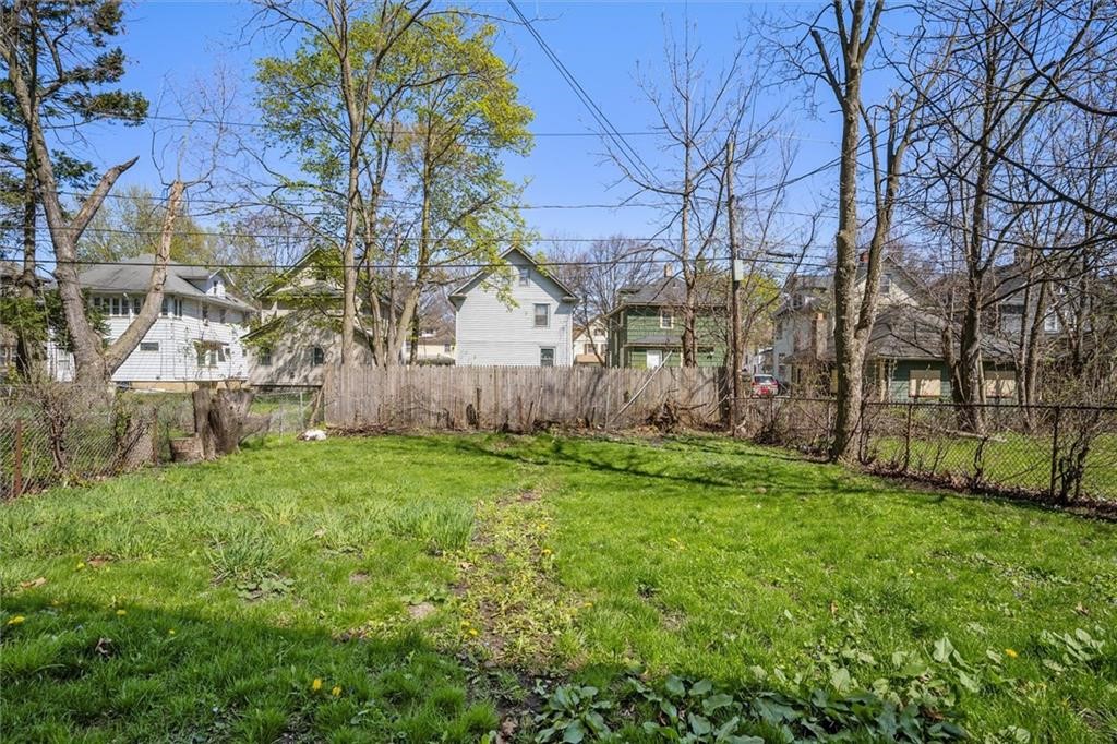 150 Gardiner Avenue Rochester, NY 14611 - Photo 2 of 25