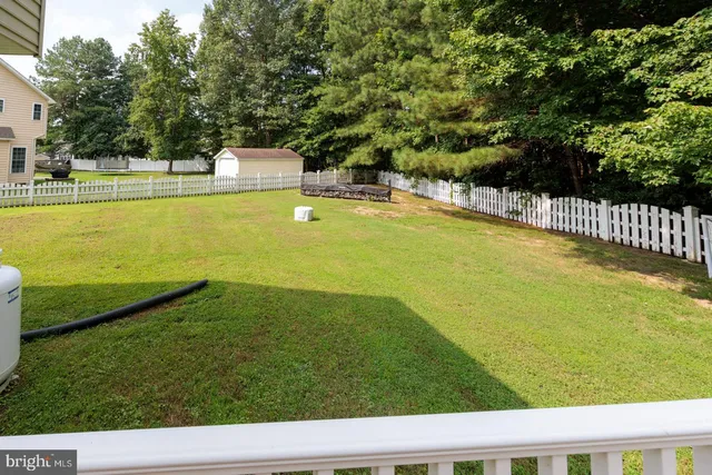 a view of an outdoor space and a yard