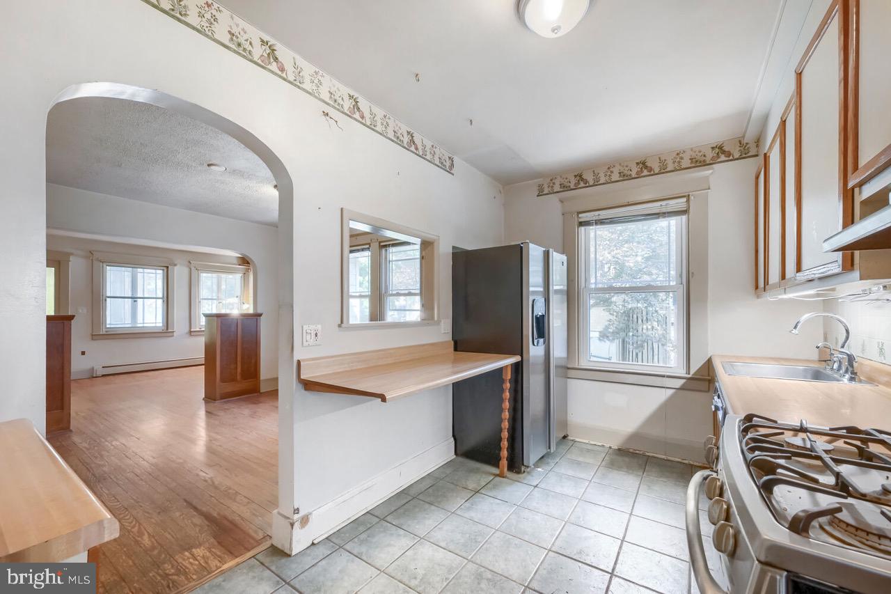 517 Elmwood Road Baltimore, MD 21206 - Photo 14 of 28 Gallery Image 14