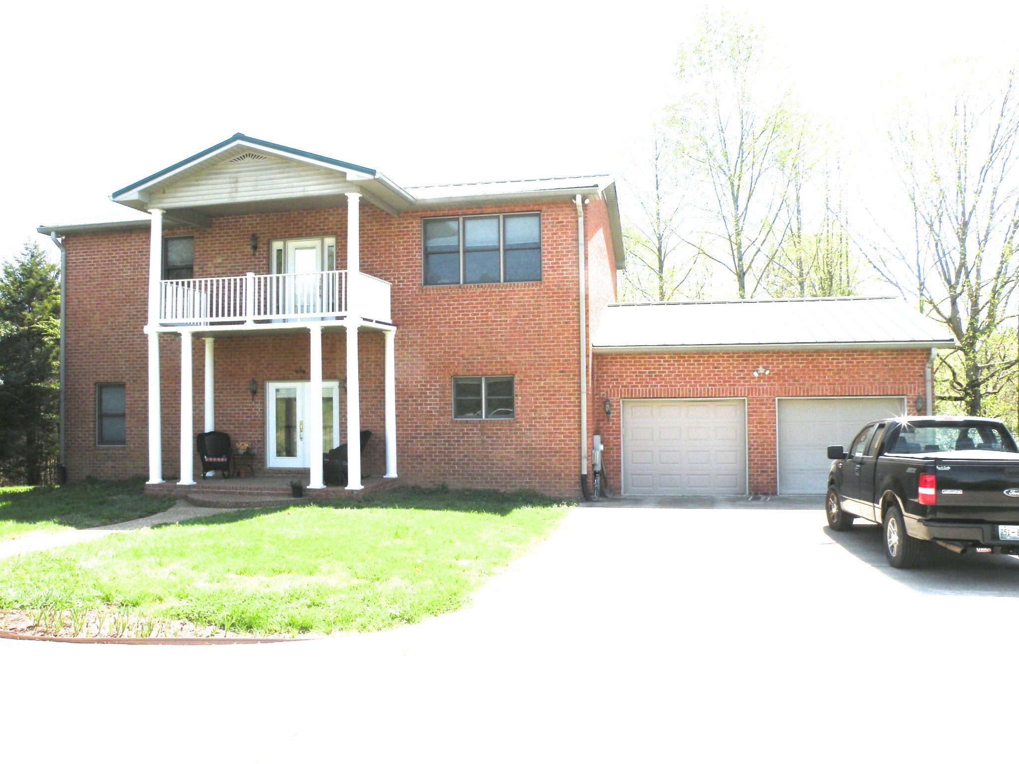 150 J W Thompson Road Westmoreland, TN 37186 - Photo 1 of 65