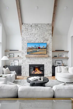 $2,295,000 | 3490 William Way, Independence, MN 55359