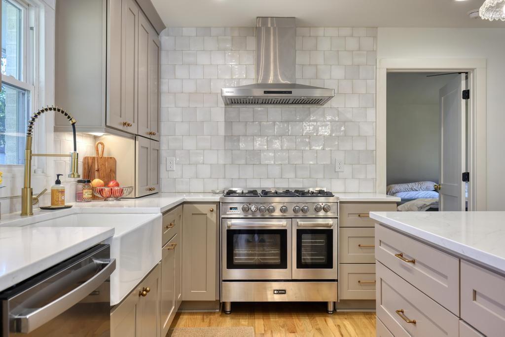 177 Kirkpatrick Drive Southwest Marietta, GA 30064 - Photo 13 of 37 a kitchen with a stove and a sink