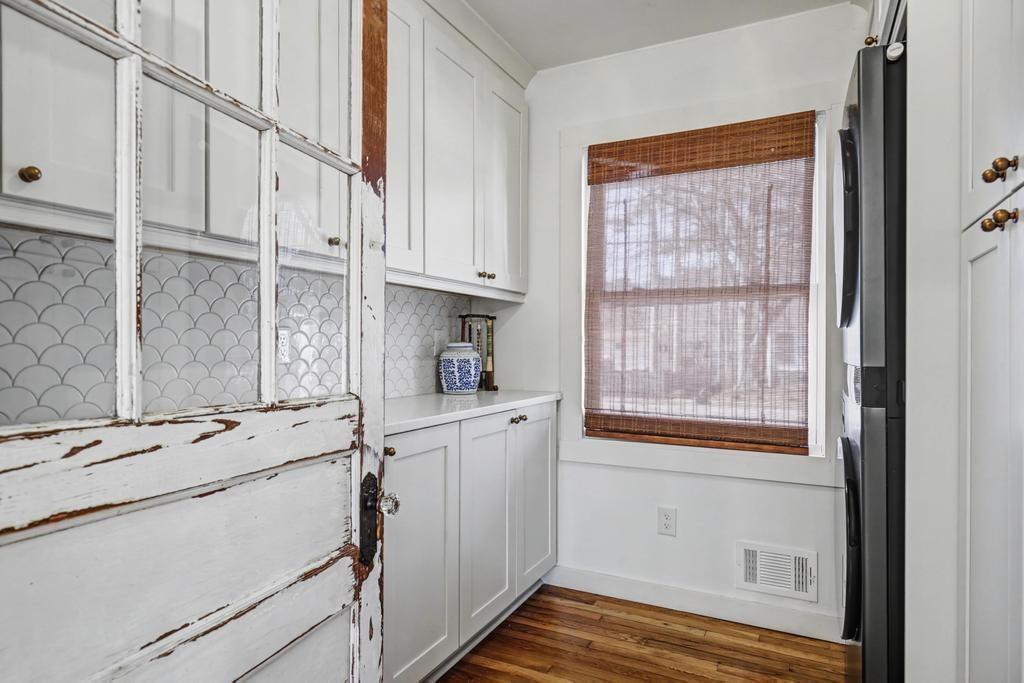 177 Kirkpatrick Drive Southwest Marietta, GA 30064 - Photo 14 of 37 a room with dryer and washer