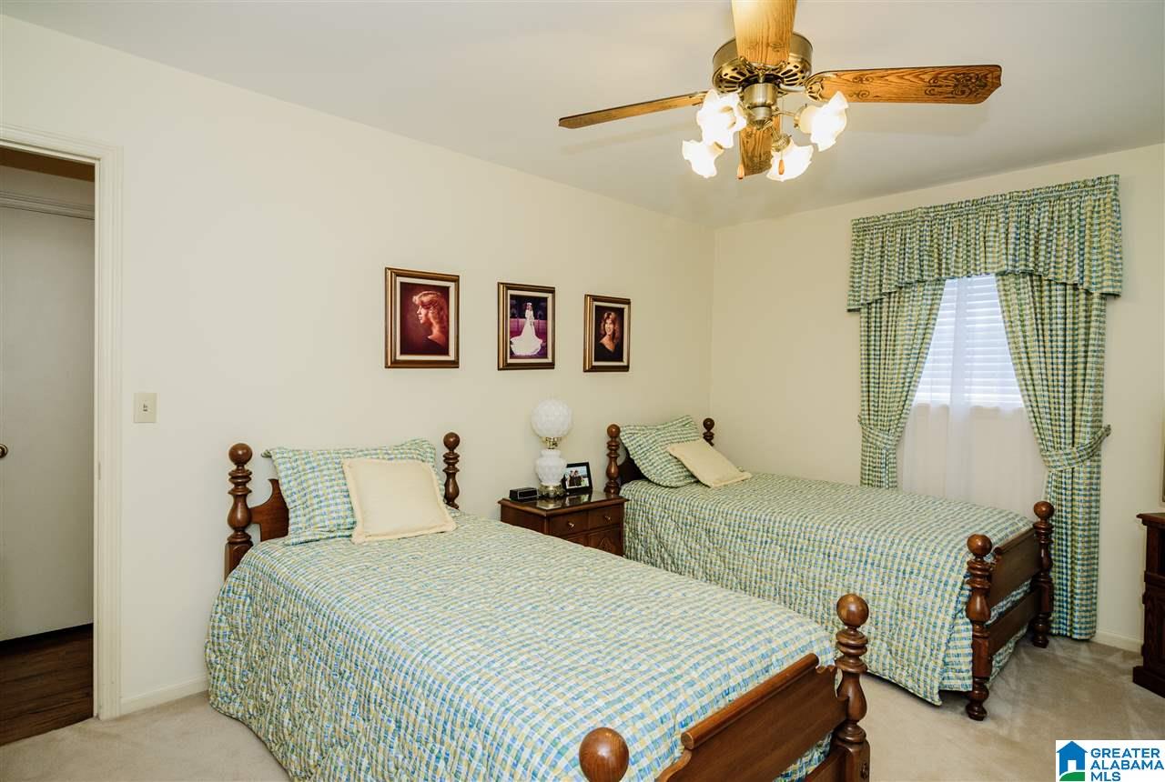 1329 Sumar Road Birmingham, AL 35213 - Photo 22 of 34