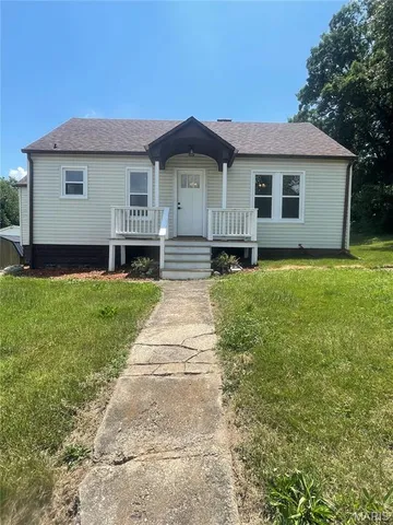 $125,000 | 1130 West Gallatin Street, Vandalia, IL 62471