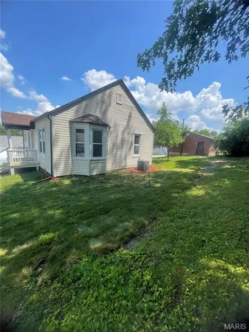$125,000 | 1130 West Gallatin Street, Vandalia, IL 62471