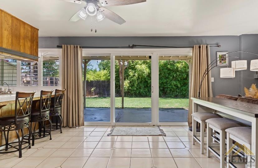 Undisclosed Address Bakersfield, CA 93309 - Photo 14 of 18 a room with natural light