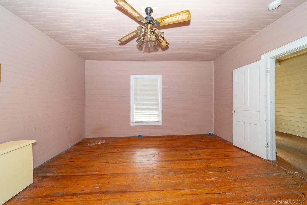 5809 Corbett Road Fort Lawn, SC 29714 - Photo 9 of 32 Gallery Image 9
