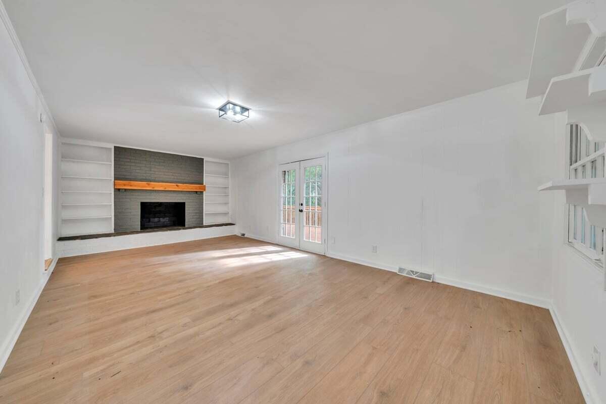 907 Hunting Ridge Road Martinsville, VA 24112 - Photo 12 of 52 MIB00552