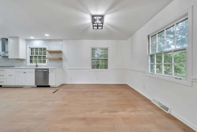 $329,000 | 907 Hunting Ridge Road, Martinsville, VA 24112