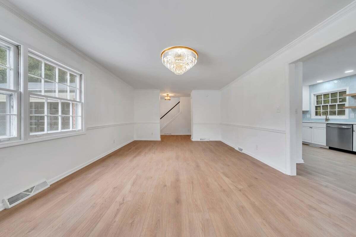 907 Hunting Ridge Road Martinsville, VA 24112 - Photo 8 of 52 MIB00519