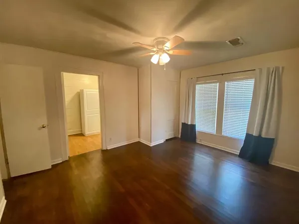 $1,400 | 2109 22nd Street, Unit FRONT, Lubbock, TX 79411