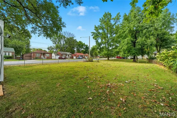 $184,900 | 1090 St Joseph Street, Florissant, MO 63031