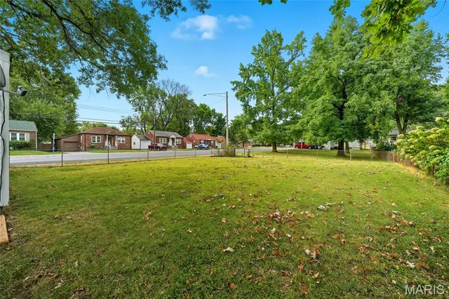 $184,900 | 1090 St Joseph Street, Florissant, MO 63031